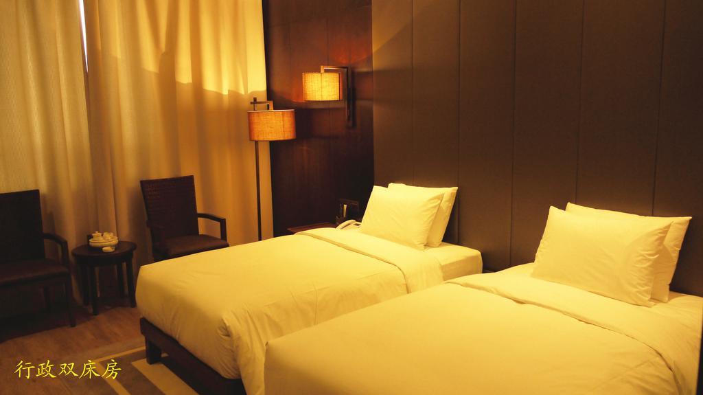 XI Yu Hotel Гуанджоу Екстериор снимка