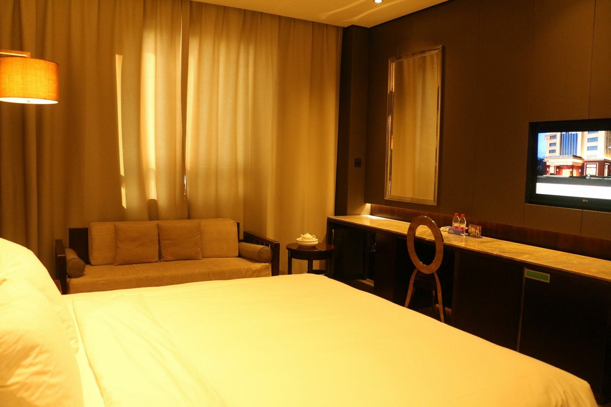 XI Yu Hotel Гуанджоу Екстериор снимка