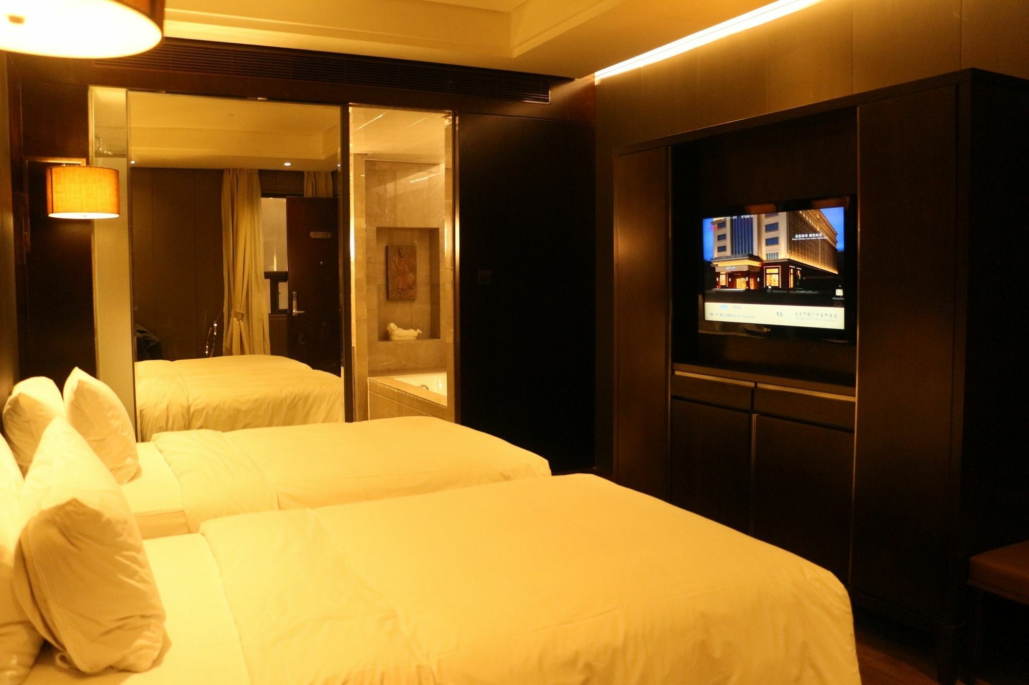 XI Yu Hotel Гуанджоу Екстериор снимка